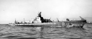 A photo of The Herring (SS-233) dated October 1943. It is likely that this is the type of submarine referred to in the above paragraph.